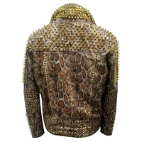 Veste en cuir de vache véritable vintage punk slim fit avec fermeture éclair sur le devant, coupe-vent et respirante, ornée de pointes métalliques personnalisées – Nouvelle collection