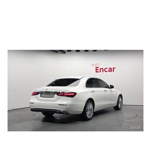 Mercedes-Benz Classe E E250 Exclusive Euro V Volant à Gauche Boîte Automatique Sièges en Cuir Caméra Arrière 30 083 km Décembre 2023 - Product Image 2