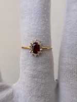 Bague de fiançailles élégante et luxueuse en rubis rouge, argent sterling 925 plaqué or 14 carats, plaqué rhodium, rubis ovale serti halo, style vintage pour demande en mariage