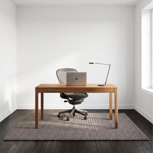 Tapis classique gris taupe uni en laine, tissé à la main avec un design texturé bouclé, décoration de sol rustique et naturelle pour salons - Product Image 2