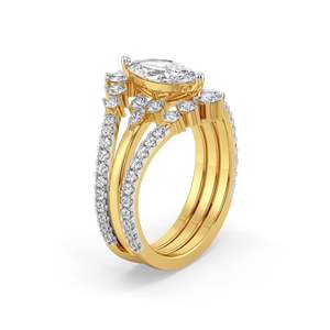 Anillo Elegante de Lujo con Tres Bandas de Moissanita Corte Marquesa y Piedras, Chapado en Oro sobre Plata 925, Joyería de Compromiso para Boda - Product Image 3