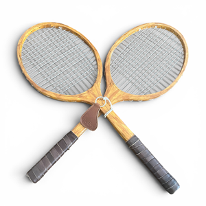 Raqueta de Tenis Vintage - Mango de Cuero, Eje de Madera y Malla de Hilo - Decoración Portátil - Product Image 2