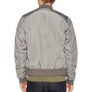 ผู้จัดจำหน่ายเสื้อผ้ากันหนาวขายส่ง รับสั่งทำโลโก้ พิมพ์ลาย ปักลาย เสื้อผ้าผู้ชายสไตล์ไฮสตรีท กันน้ำ กันลม ผลิตจากโพลีเอสเตอร์ - Product Image 3