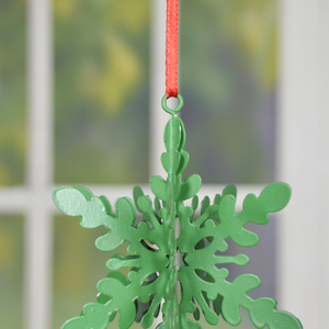 Adornos Navideños de Copos de Nieve 3D, Decoraciones Colgantes Rojas, Verdes y Blancas para las Fiestas - Product Image 5