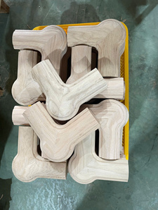 EFS Connecteur d'angle pour escalier à quart de tour en chêne rouge massif, design contemporain, construction durable - Product Image 4