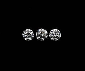 Diamant blanc rond de 4 mm, cultivé en laboratoire, taille brillant, clarté VVS-VS, couleur E-F, idéal pour la création de bijoux uniques, diamant de laboratoire de petite taille. - Product Image 1