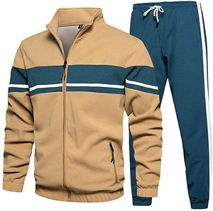 Survêtements pour hommes – Prix de gros, Nouvelle Arrivée, Respirants, Sur Mesure, Entièrement Nouveaux, avec Logo et Étiquette Personnalisés - Product Image 1