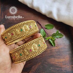 Classic 24K Gold Plated <b>Copper</b> <b>Bangles</b> with Bezel Setting - Product Image 1