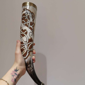 Soportes de Cuero Pulido para Cuernos Vikingos Hechos a Medida, Ecológicos, con Diseño de Animales, Decoración Navideña Hecha a Mano - Product Image 3