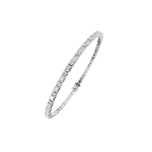 Bracelet de mariage classique pour femme en argent 925 avec diamants de laboratoire Aarinya, émeraudes à taille étagée moderne et diamants ronds brillants naturels - Product Image 3