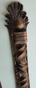Poignée de porte en fer forgé traditionnelle Iron Nature, finition résistante à la rouille, installation facile, surface embossée à motif de feuille - Product Image 6
