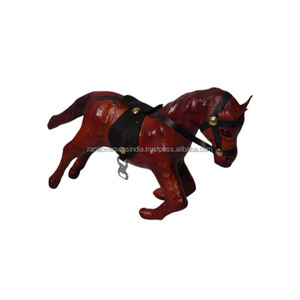 Figura de caballo de cuero de gran demanda, escultura de decoración de animales de alta venta para el hogar y la Oficina disponible a las mejores tarifas - Product Image 3