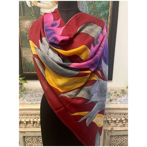 Elegante Chal de Lana Fina Pintado a Mano de Lujo, 70x200 cm, Suave, Cálido y Elegante, Disponible en Todos los Colores para Mujer - Product Image 4