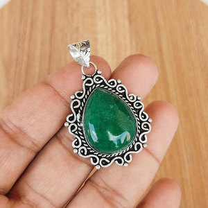 Collier pendentif goutte d'eau vert en laiton fait main, design filigrane vintage, bijoux ethniques bohèmes faits à la main, cadeau pour femme - Product Image 2
