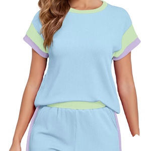 เสื้อยืดผู้หญิง กางเกงขาสั้นปั่นจักรยาน ชุดลำลองฤดูร้อน ผ้าฝ้าย 100% คอกลม กางเกงขาสั้นผู้หญิง โลโก้ขนาดใหญ่ ผลิตโดย HS 2026 - Product Image 1