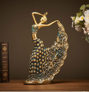 Metcraft Hermosa Figura de Latón Bailarina, Ídolo Vastu con Diseño Móvil, Elegancia Artística Contemporánea que Aporta Energía Positiva - Product Image 1
