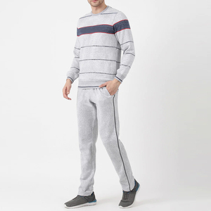 Conjunto Deportivo de Invierno para Hombre, Color Sólido en Contraste, Diseño de Logotipo Personalizado, Precio de Fábrica al por Mayor - Product Image 3