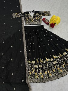 LAHENGA CHOLI DUPATTA, TRABAJO DE BORDADO CON HUELLAS DE SEDA VICHITRA - Product Image 6