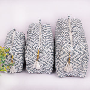 Juego de Bolsas de Maquillaje de Lujo Acolchadas de Algodón con Estampado Floral Ecológico para Mujer, Bolsa Organizadora de Cosméticos para Viaje, Promocional y de Marca - Product Image 1