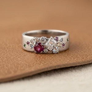 Anillo de Plata 925 Original para Mujer con Rubí y Moissanita de Corte Mixto, Diseño Romántico y Único, Ideal para Fiestas de Cumpleaños - Product Image 2