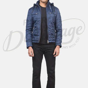 Veste d'hiver matelassée bleu marine pour homme, coupe ajustée, à capuche, chaude, rembourrée, décontractée, style matelassé à bulles. - Product Image 1