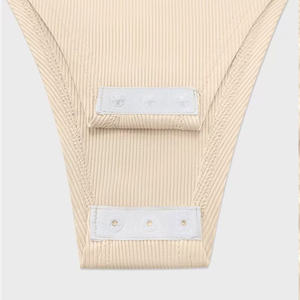 Body elástico acanalado de manga larga para mujer, cuello en V, fruncido, ajustado, liso, cómodo y transpirable - Product Image 4