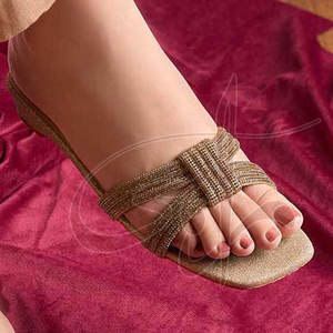 Sandalias de Tacón con Tiras de Cuentas Trenzadas Brillantes y Hermosas, Diseño Moderno, Hechas a Mano, Antideslizantes, con Suela de Cuero Genuino - Product Image 6