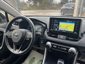 โตโยต้า RAV4 2.5 HV 218 แรงม้า ไฮบริด E CVT 2WD รถ SUV ประหยัดน้ำมัน ขับขี่ได้ดี เชื่อถือได้ รถญี่ปุ่น - Product Image 4