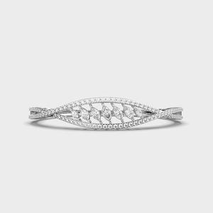 Brazalete de Plata de Ley 925 con Diamantes Cultivados en Laboratorio, Diseño Marquise Leaf Pavé - Product Image 1