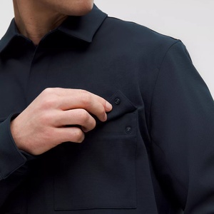 Chemise-veste Oxford bleu foncé pour homme avec logo personnalisé, col rabattu, coupe classique, couleur unie, poches, simple boutonnage, manches longues - Product Image 4