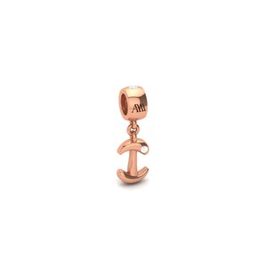 Pendentifs et breloques raffinés, présentant des détails artistiques de bijouterie en diamant avec des accessoires de fabrication en or massif poli. - Product Image 4