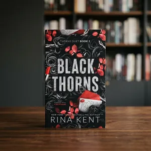 Black Thorns de Rina Kent, edición en papel, un nuevo romance oscuro para adultos. - Product Image 2