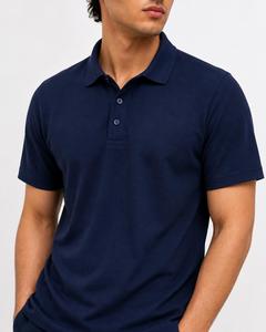 Polo pour homme en piqué de couleur foncée à manches courtes, coupe décontractée, en coton tricoté, infroissable, à boutons, design uni - Product Image 3