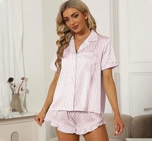 Pijamas de Seda Satinada para Mujer, 2 Piezas, Cuello de Solapa, Ropa de Dormir con Botones, Manga Corta, Pantalones Cortos, Conjunto de Lencería - Product Image 4