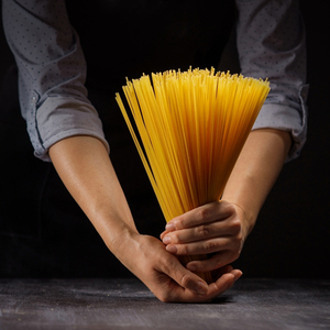 Pasta de espagueti de alta calidad 100% natural, la mejor opción para amantes de la comida y compradores mayoristas. - Product Image 5
