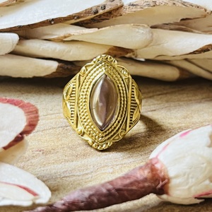 แหวนโบโฮลายชนเผ่าแบบวินเทจ ทำจากทองเหลืองชุบทอง 18k ประดับด้วยลูกปัดและพลอยอเมทิสต์ สำหรับผู้หญิง ขายส่ง - Product Image 3