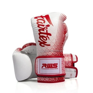 ถุงมือชกมวย Fairtex คุณภาพพรีเมียม สีขาวลายแดง หนังแท้ ปิดด้วยแถบตีนตุ๊กแก สำหรับฝึกซ้อม เหมาะสำหรับผู้ใหญ่ วัยรุ่น และเด็ก - Product Image 1