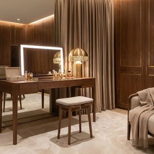 Modern Solid Wood <b>Vanity</b> Stool with Fabric Upholstered Cushion, Portable Dressing Stool for Bedroom, Apartment and <b>Makeup</b> <b>Vanity</b> - Product Image 2
