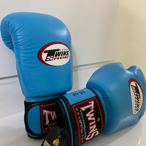 Guantes de Entrenamiento Profesionales para Kick Boxing y Muay Thai, Cierre Ajustable, Transpirables, Absorben la Humedad, Protección UV, PU RL-BG-196 - Product Image 5