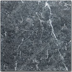 Carreaux de pierre naturelle bleu calcaire gris clair flammé de haute qualité pour sols extérieurs, patios et conceptions extérieures - Product Image 1