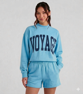 Conjunto de Pantalones Cortos y Top de Cuello Alto para Mujer, Estilo Casual de Invierno, Cómodo, Suave y Cálido para Uso Diario - Product Image 1