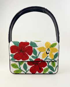 Bolso Rectangular Bordado Floral Hecho a Mano con Hilo de Algodón, Elaborado con Cuidado - Product Image 2