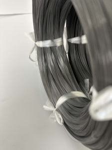 Fil d'acier au carbone recuit chaud 2.00mm à haut carbone 1054-1070 argent brillant/noir finition bobine empaquetant JIS certifié ISO9001 - Product Image 3