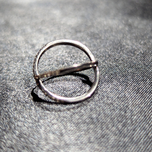 Bague en diamant naturel à double bande au design unique REYES en argent sterling 925, cadeau de mariage, bijoux de style victorien pour femmes - Product Image 3