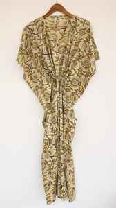 Robe kaftan en coton fleuri moutarde pour femme, style bohème, paréo de plage, maxi - Product Image 4