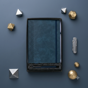 Coffret Cadeau Stylo Bille et Agenda Relié en Velours PU Bleu Premium Aurelux 192 Pages Gravure Laser/Estampage/Relief Professionnelle - Product Image 1