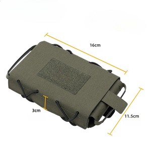 Bolsa Impermeable Verde Oxford con Correas Desmontables para Camping y Supervivencia, Hecha en Vietnam - Product Image 6