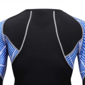 Rashguard BJJ personnalisé en polyester respirant, imprimé par sublimation, haute qualité, design personnalisé, pour hommes. - Product Image 3
