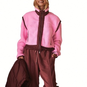 Chaqueta unisex de forro polar sherpa con bloques de color rosa, gruesa, con cuello alto y cremallera, para invierno. - Product Image 1