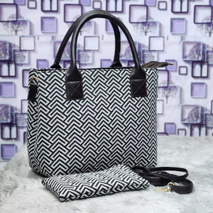 Sac à main à motif Urban Maze – Sac à main polyvalent et sac bandoulière avec pochette assortie - Product Image 1